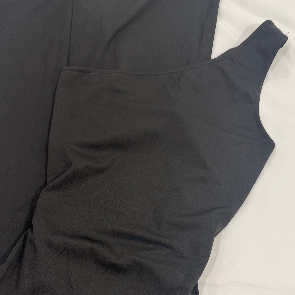 Black One-Shoulder Maxi Dress